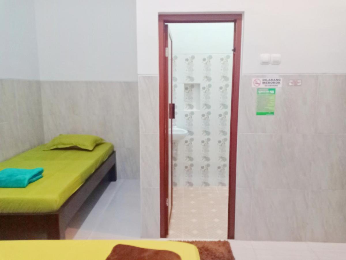 Homestay Premium 45 Jepara Exterior foto